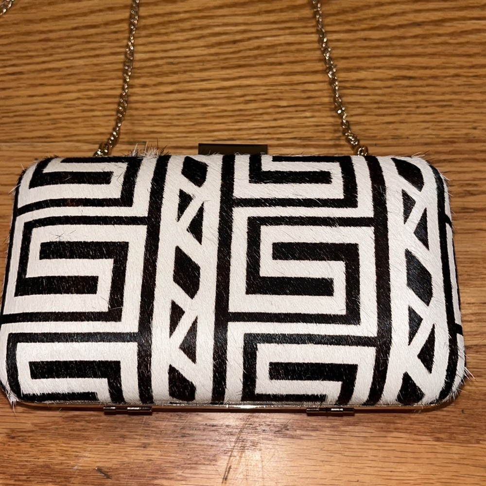 bebe Clutch
